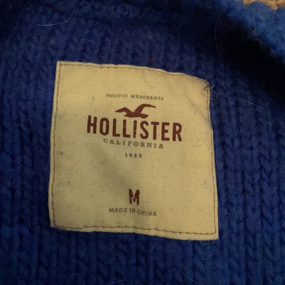 Electric blue Hollister sweater - Picture 3 of 4
